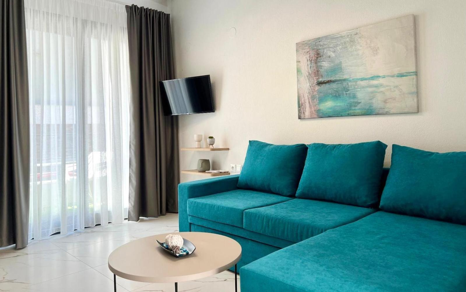 Four Shades Luxury Suites Sarti Exterior foto